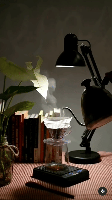 Kopi Mas Pong: Warmth That Awakens the Soul in Cilacap's Heart